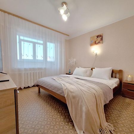 פולטבה 4 Ліжка З Балконом Документи Для Відряджень Мережа Alex Apartments Безконтатне Заселення 24-7 מראה חיצוני תמונה