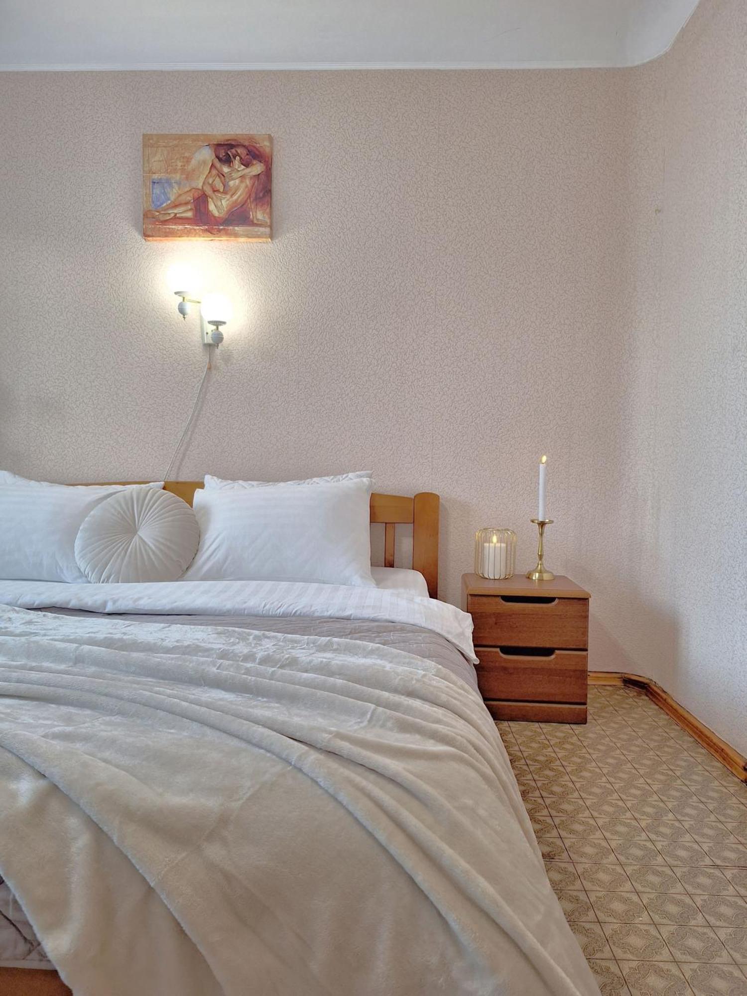 פולטבה 4 Ліжка З Балконом Документи Для Відряджень Мережа Alex Apartments Безконтатне Заселення 24-7 מראה חיצוני תמונה
