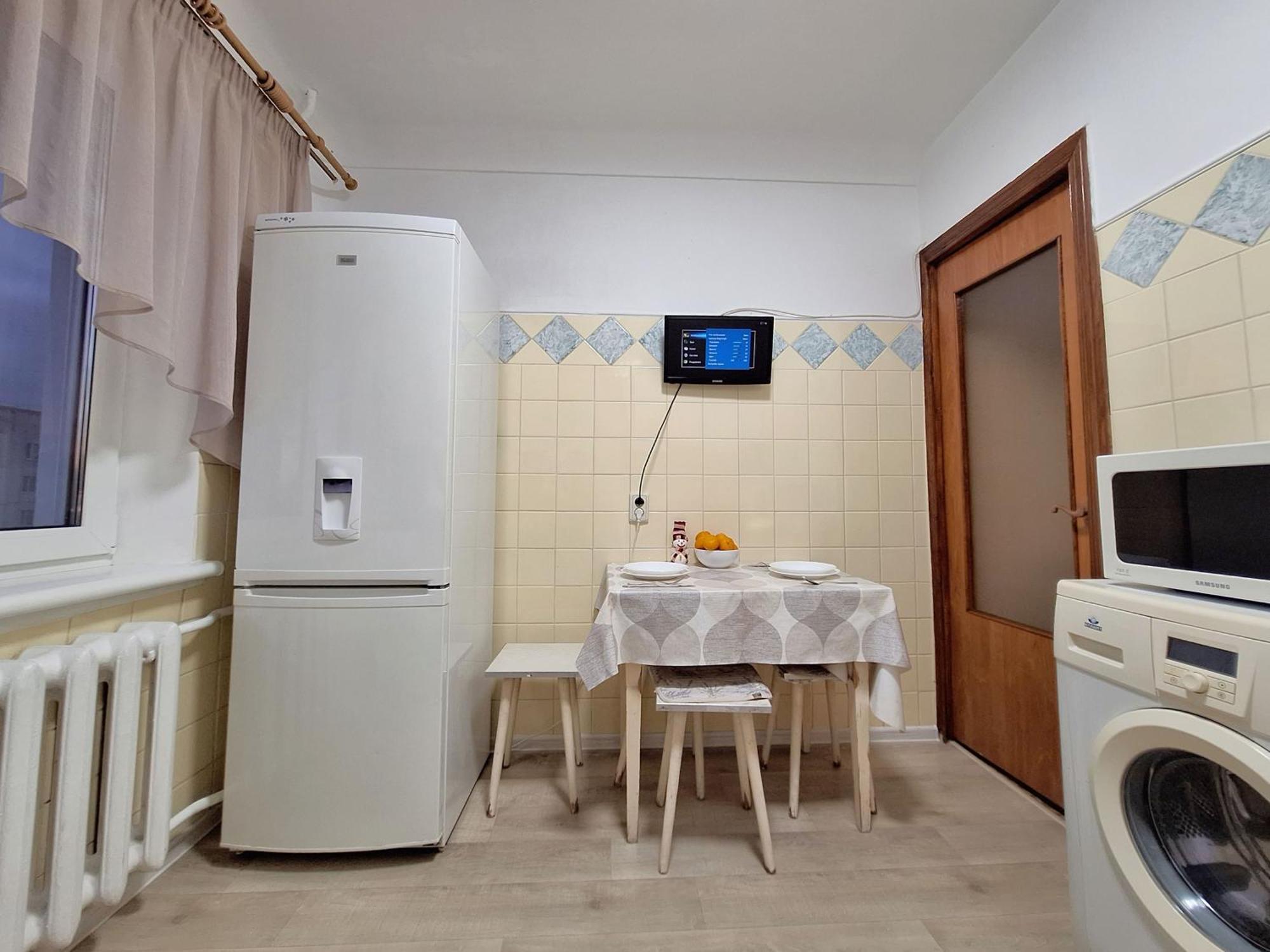 פולטבה 4 Ліжка З Балконом Документи Для Відряджень Мережа Alex Apartments Безконтатне Заселення 24-7 מראה חיצוני תמונה