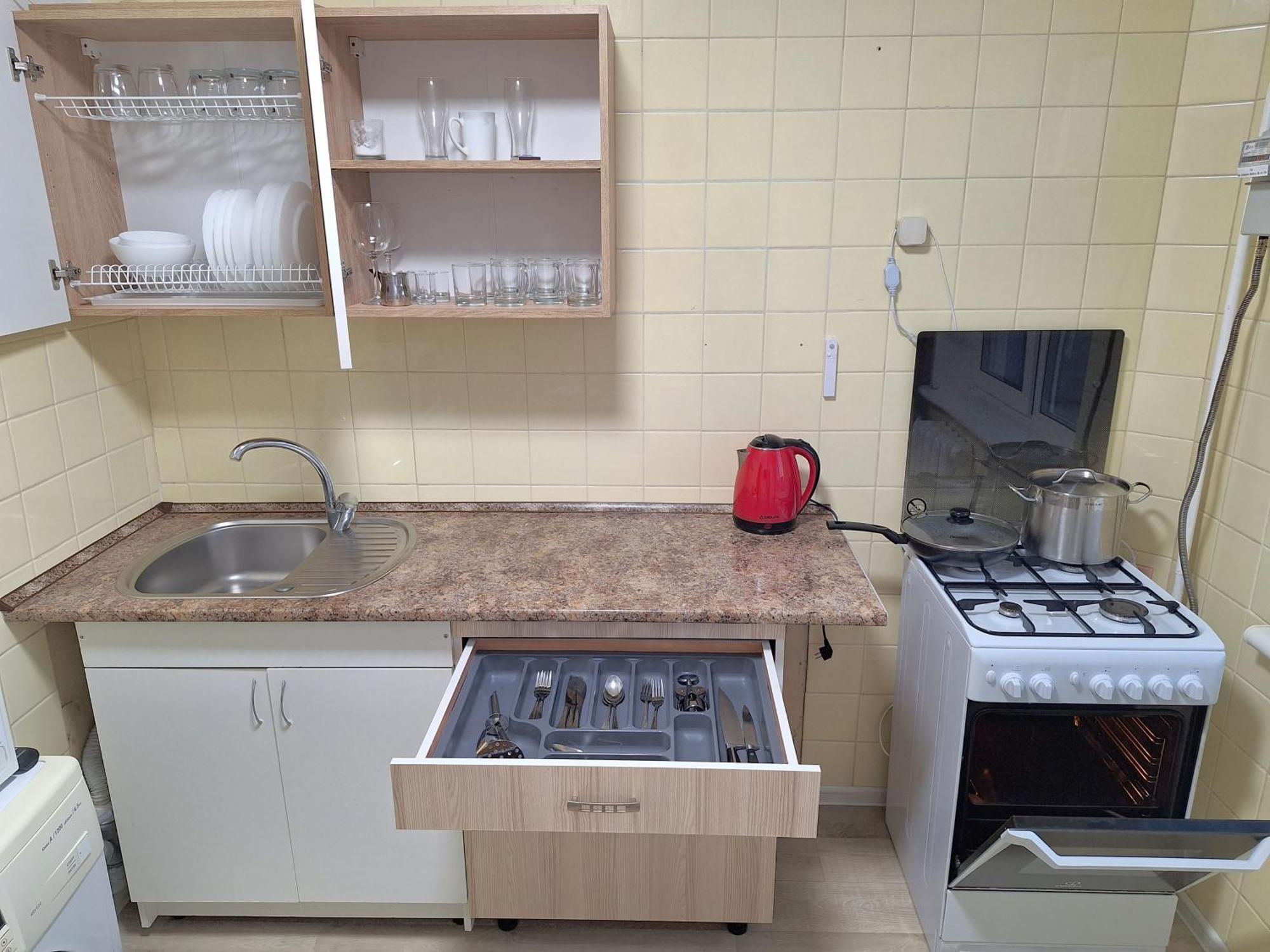פולטבה 4 Ліжка З Балконом Документи Для Відряджень Мережа Alex Apartments Безконтатне Заселення 24-7 מראה חיצוני תמונה