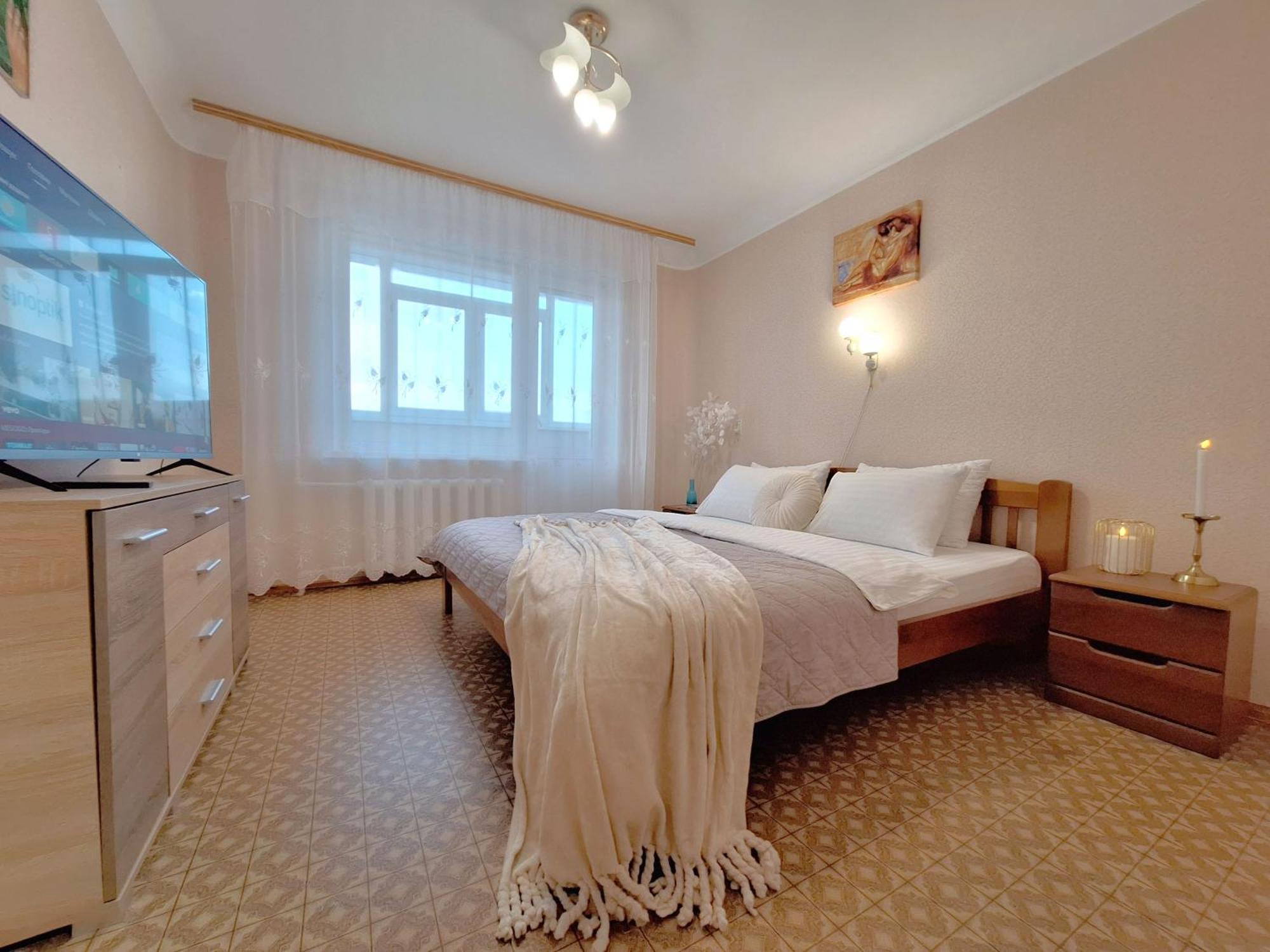 פולטבה 4 Ліжка З Балконом Документи Для Відряджень Мережа Alex Apartments Безконтатне Заселення 24-7 מראה חיצוני תמונה