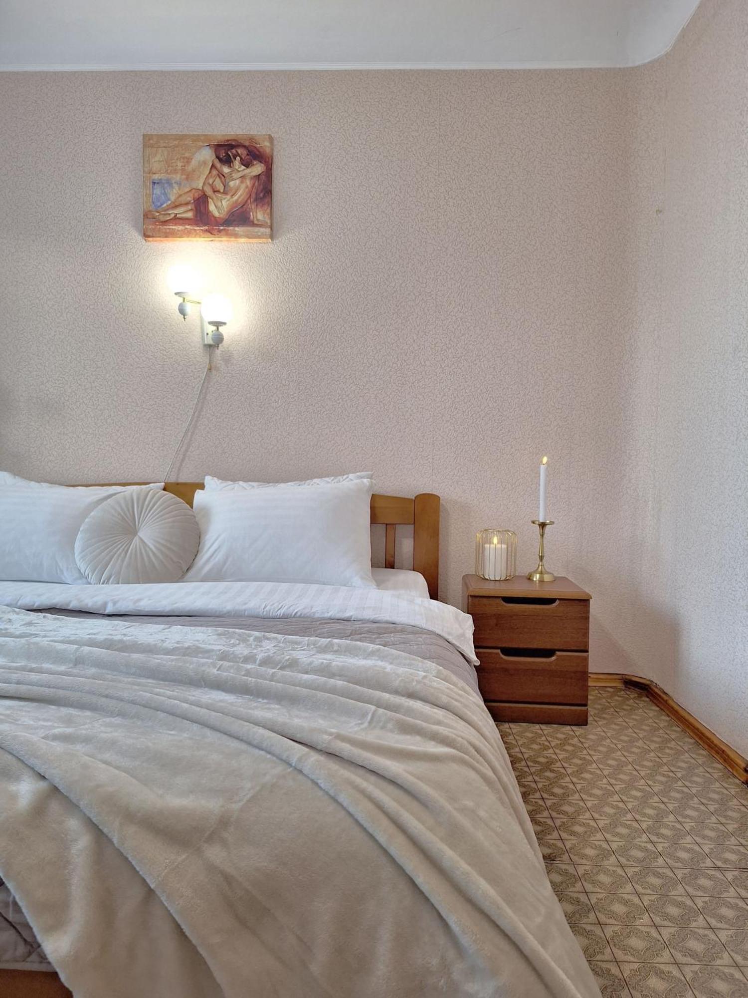 פולטבה 4 Ліжка З Балконом Документи Для Відряджень Мережа Alex Apartments Безконтатне Заселення 24-7 מראה חיצוני תמונה